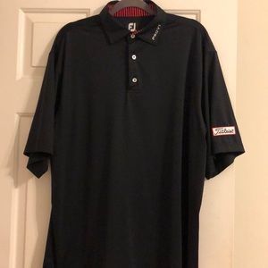 Men’s golf shirt